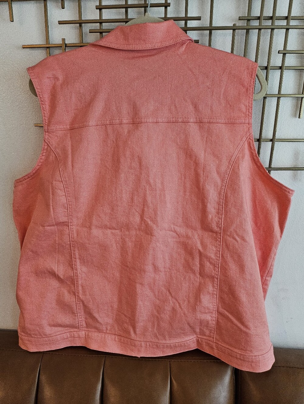 XL- Blair- Sleeveless Denim Vest - Picture 4 of 4